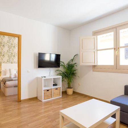 Mitjana By Ele Apartments مالقة المظهر الخارجي الصورة